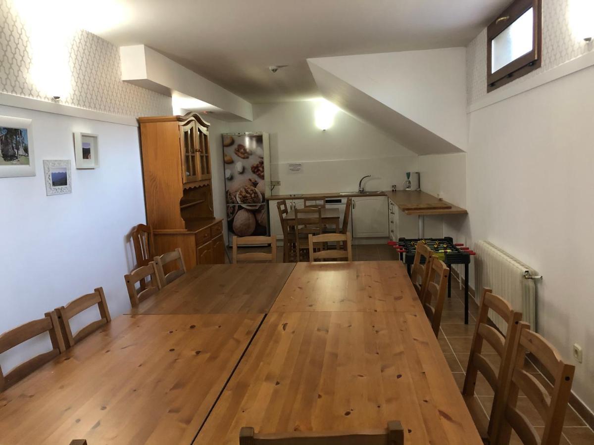 Ferienwohnung Casa De Navalhorno Valsain La Pradera de Navalhorno Exterior foto
