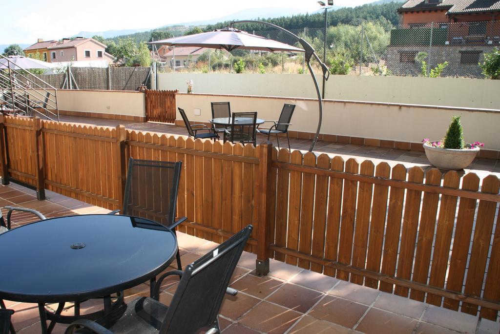 Ferienwohnung Casa De Navalhorno Valsain La Pradera de Navalhorno Exterior foto
