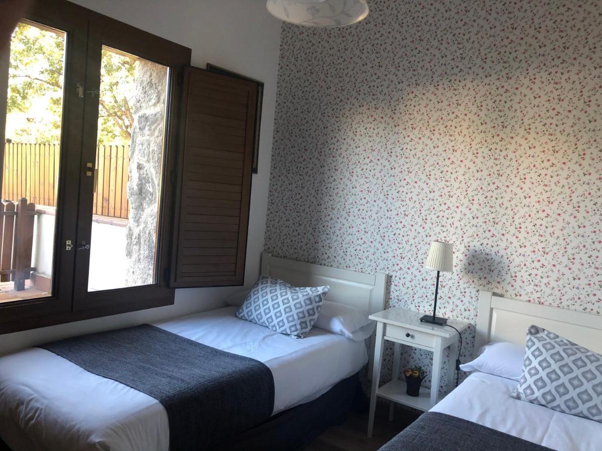 Ferienwohnung Casa De Navalhorno Valsain La Pradera de Navalhorno Exterior foto